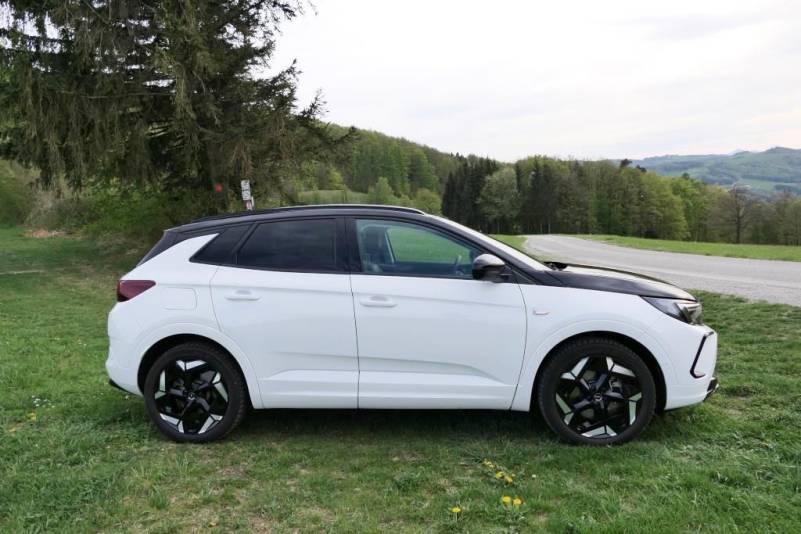 Der Opel Grandland Plug-in-Hybrid GSe im Guten Tag Österreich Autotest (Bildquelle: Thomas Resch)