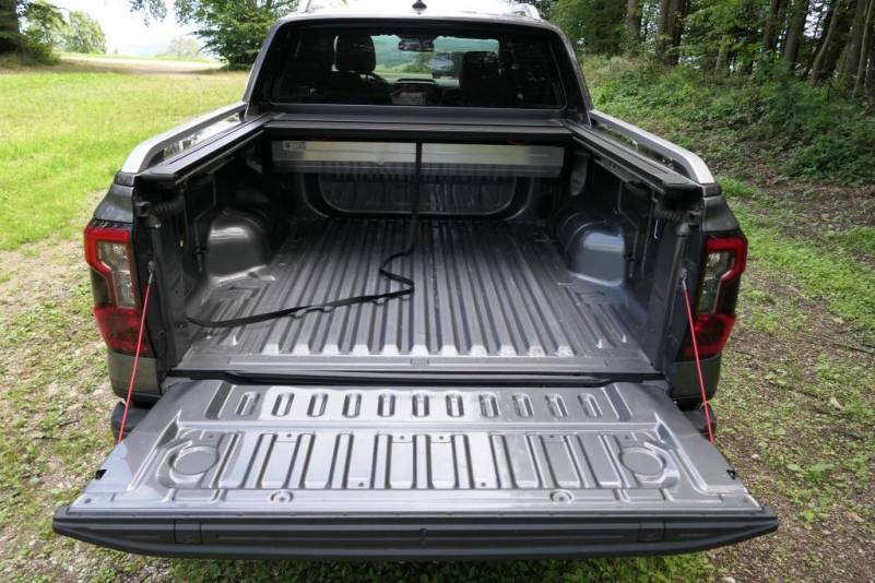 Der Ford Ranger Wildtrak, 2.0-Liter-EcoBlue-Diesel (205 PS) mit dem 10-Gang-Automatikgetriebe samt elektronisch gesteuerten, permanenten e-4WD-Allradantrieb im Guten Tag Österreich Autotest (Bildquelle: Thomas Resch)