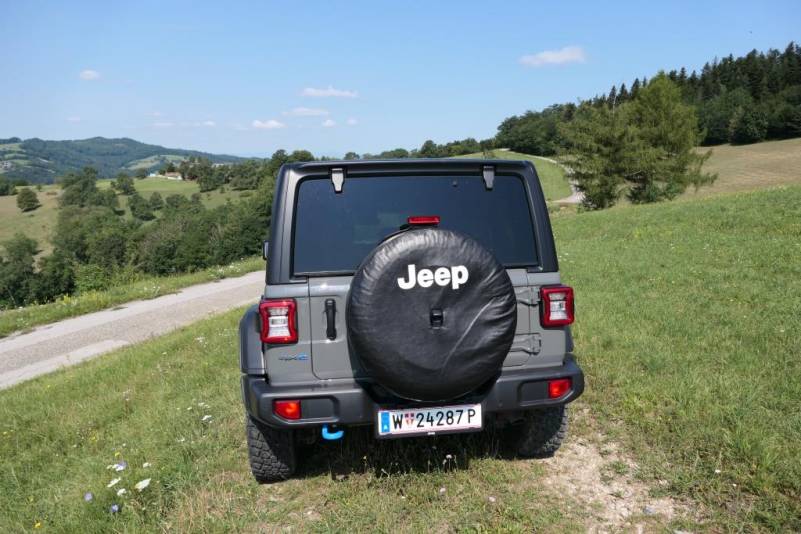 Der Jeep Wrangler Rubikon 4xe, 2.0 Plug-In Hybrid mit 280 kW (380 PS) im Guten Tag Österreich Autotest (Bildquelle: Thomas Resch)