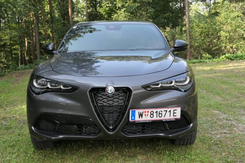 Der Alfa Romeo Stelvio Veloce 2.0 mit 280 PS und Allradantrieb im Guten Tag Österreich Autotest (Bildquelle: Thomas Resch)